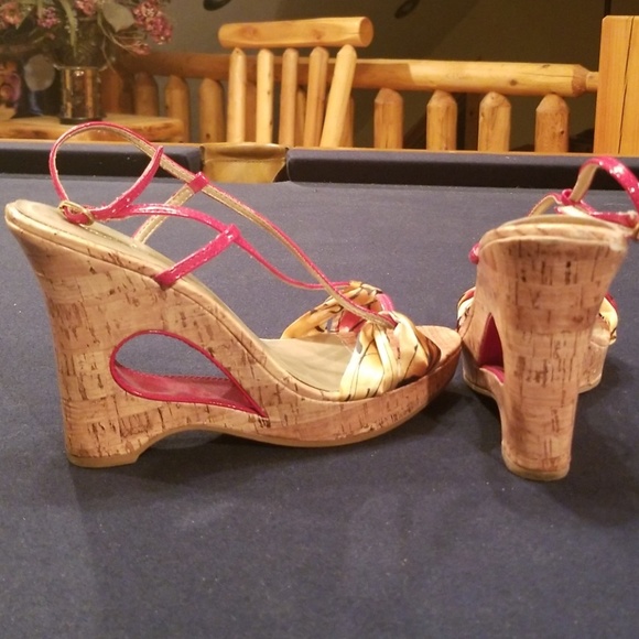 Beautiful wedges - Picture 2 of 5